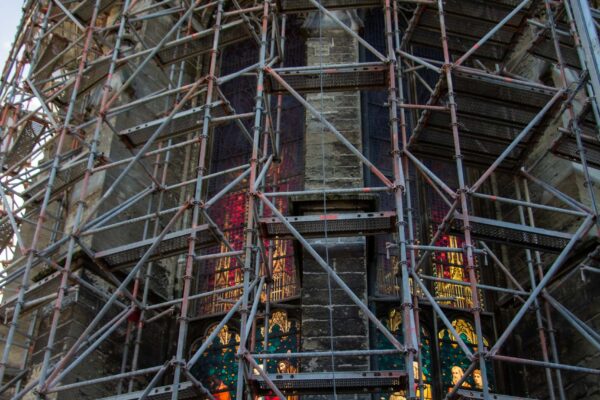 De basiliek van Meerssen restauratie Coppes Bouwbedrijf